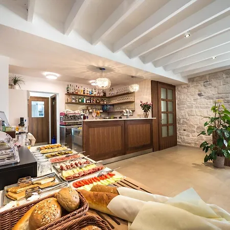 Bed & Breakfast Frühstückspension 4*