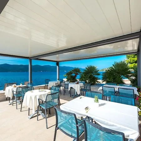 Frühstückspension Bed & Breakfast 4*